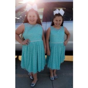 Turqiouse Lace Dress w/attached pearl belt